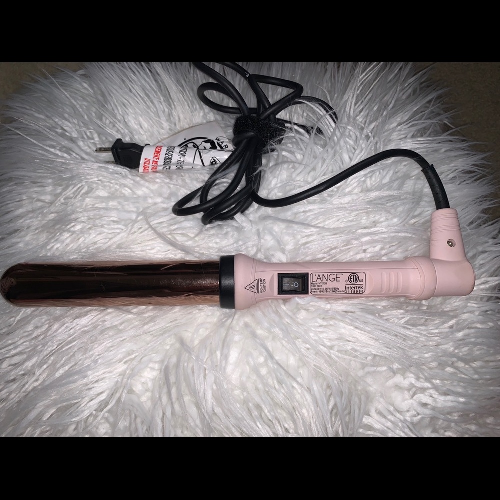 L’ange 1 1/4 barrel wand, like new